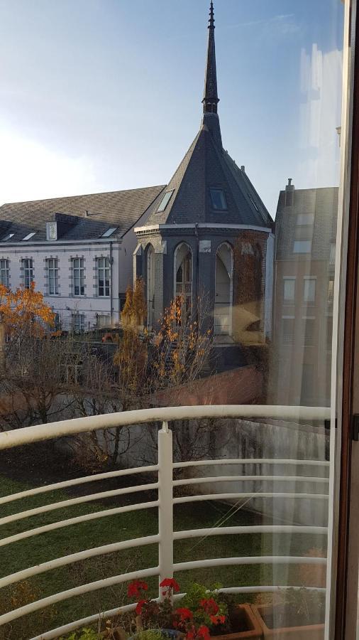 Logement Dans Le Coeur Historique De Μον Εξωτερικό φωτογραφία